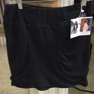 Double layer knit mini skirt